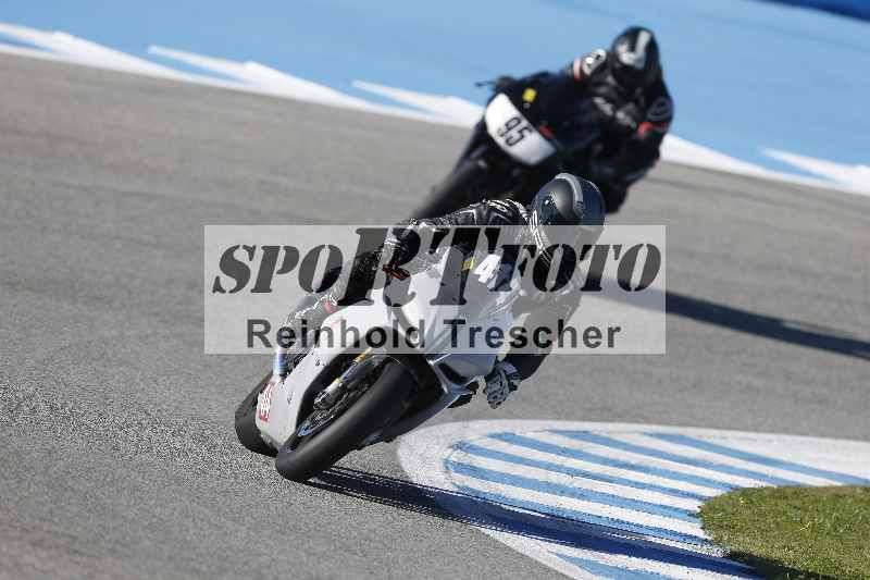 /02 28.-31.01.2025 Moto Center Thun Jerez/gruen-green/414